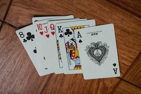 How to play California rummy