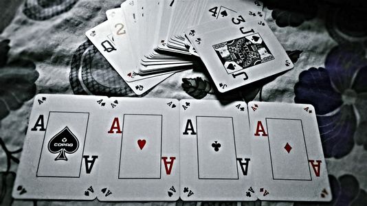 How to play 7 card rummy