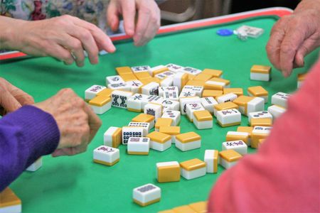 How to play Mahjong rummy