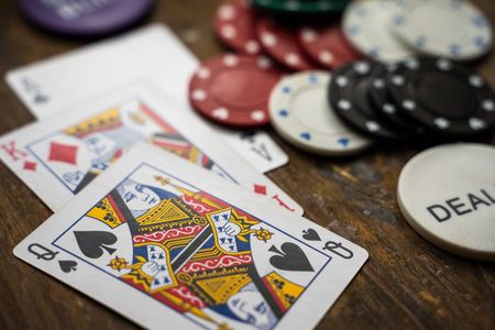 Role of face cards in poker